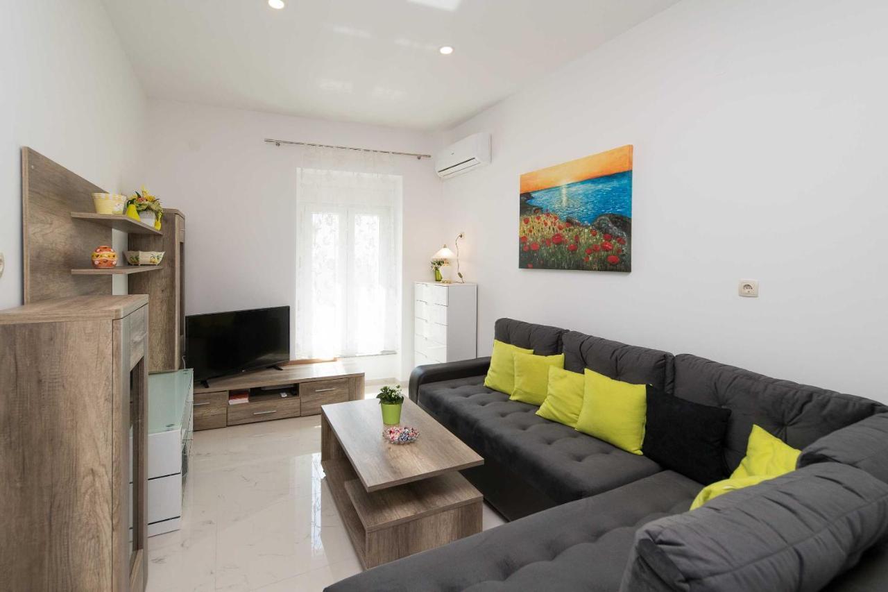 Anvedor Apartment Crikvenica Exterior foto