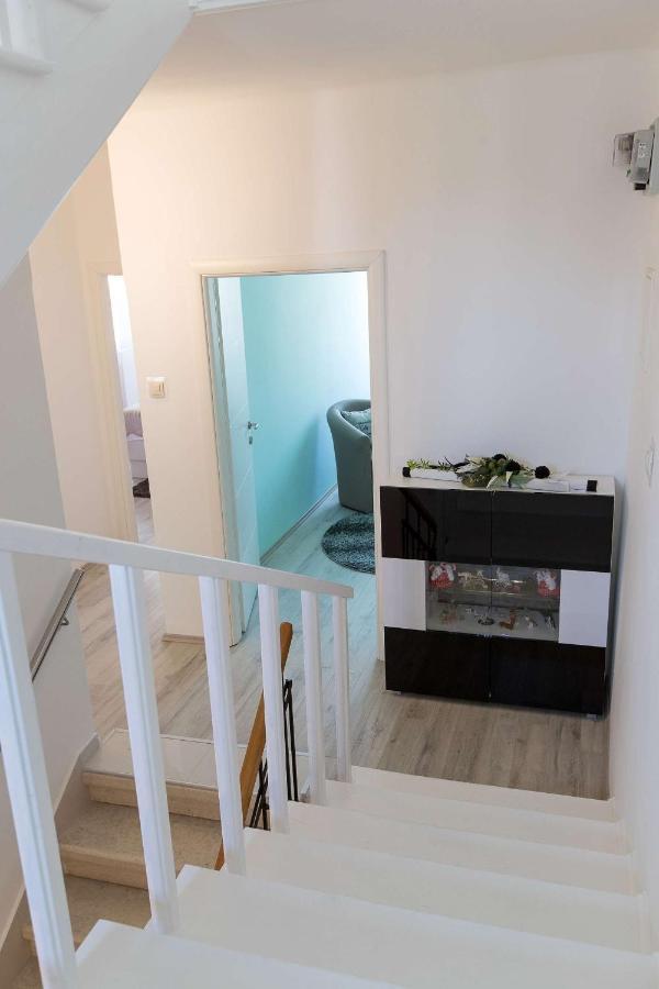 Anvedor Apartment Crikvenica Exterior foto
